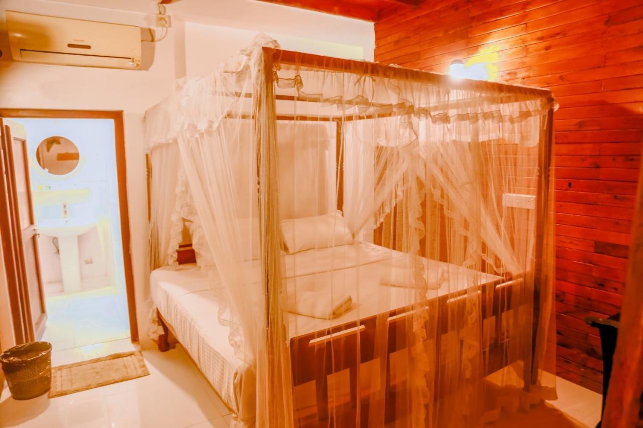Coral Beach Hotel Mirissa Zewnętrze zdjęcie