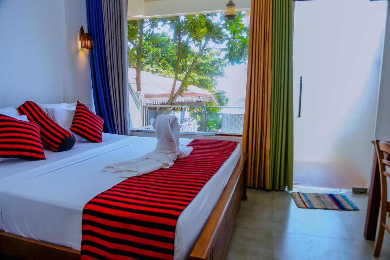 Coral Beach Hotel Mirissa Zewnętrze zdjęcie